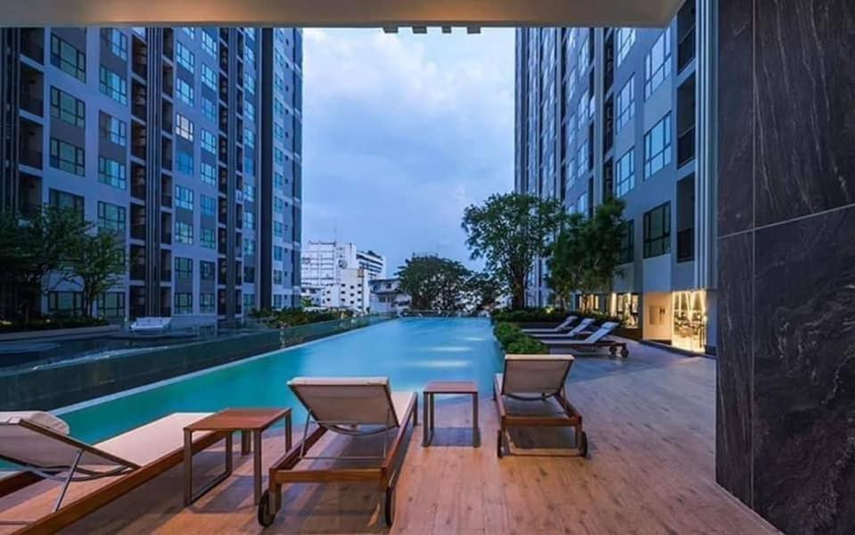 The Base Pattaya/gyml/pool/good View Apartemen *